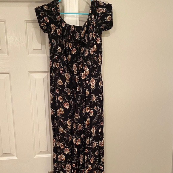 Romper - Picture 2 of 2